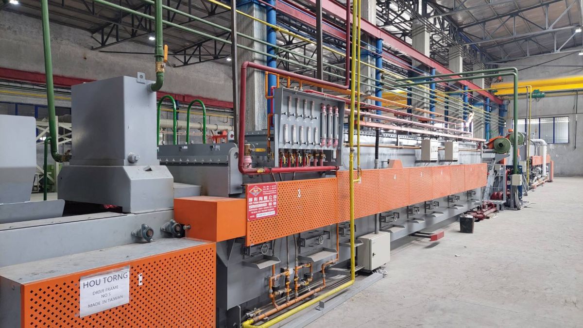 MH MESH BELT TYPE CONTINUOUS  BRIGHT CARBUNIZING AND HARDENING HEAT TREATMENR