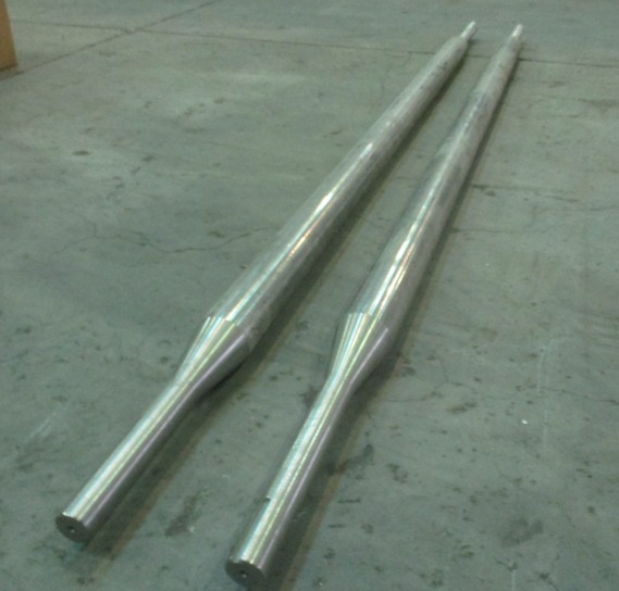 Roller of mesh belt type heat treatment equipment
