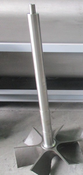 Agitator fan of heat treatment equipment
