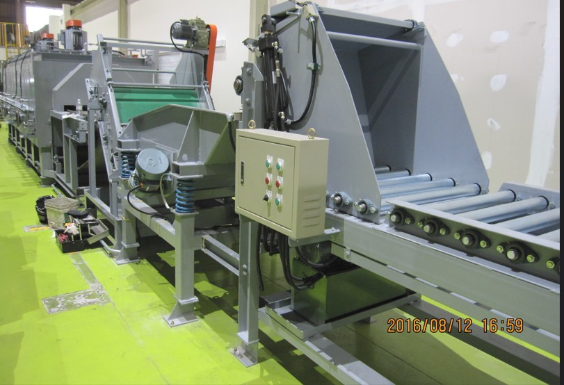 Mesh belt type continuous tempering furnace